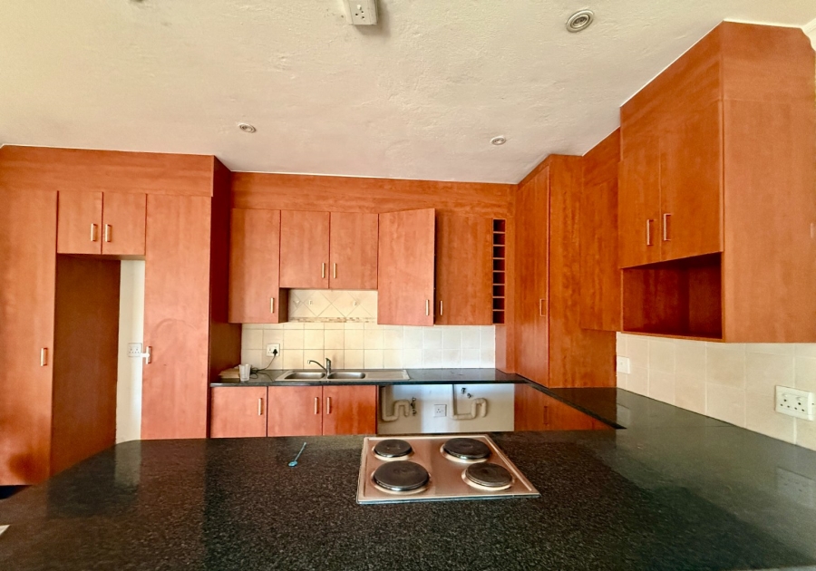 To Let 3 Bedroom Property for Rent in Landsmeer Residential Estate North West